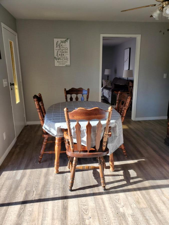 Michaels Bay Getaway On Manitoulin Island Villa South Baymouth Bagian luar foto